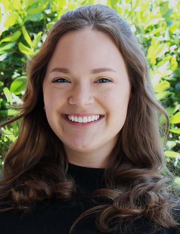 Alyssa Arbuckle Headshot-crop